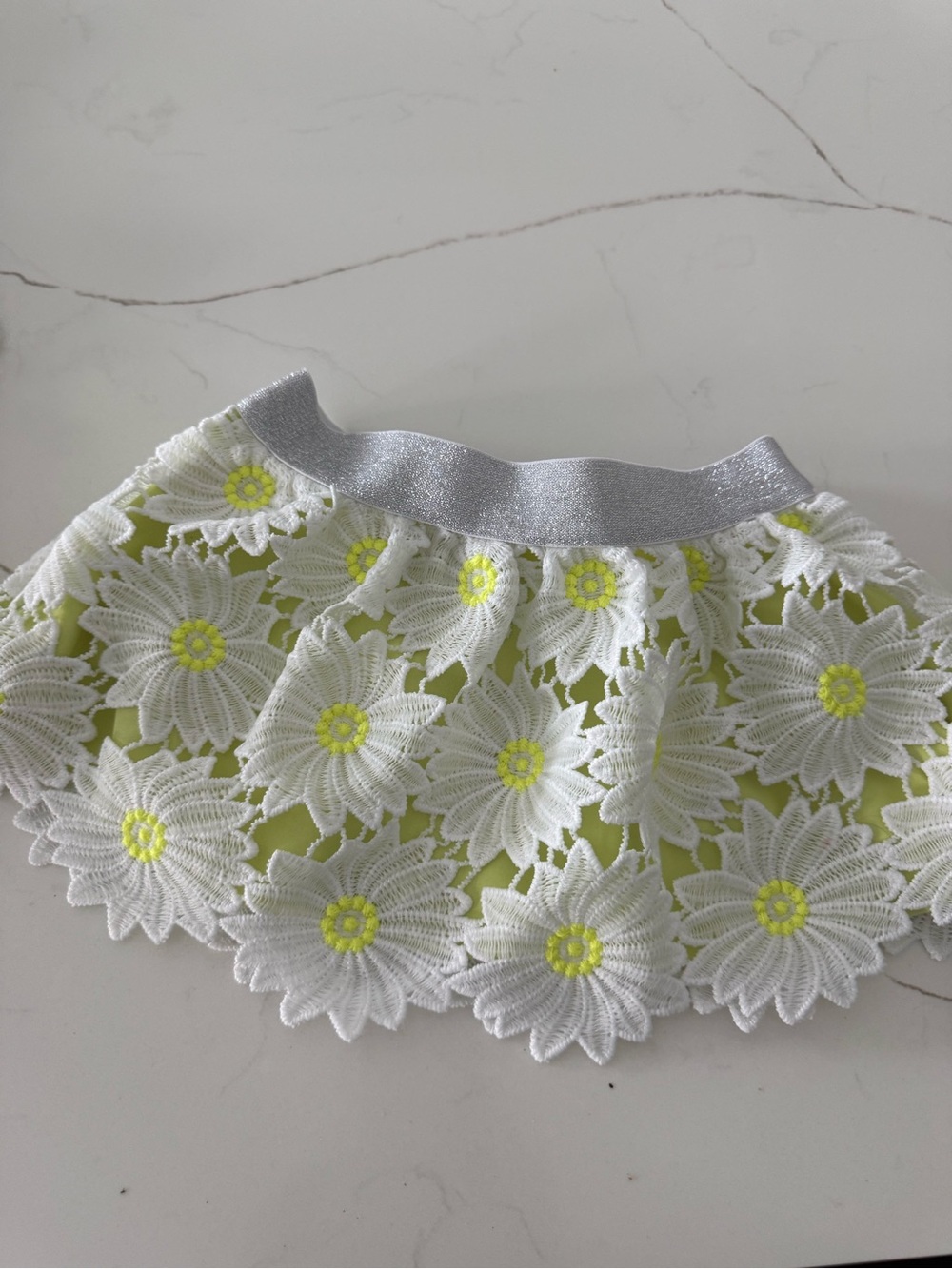 Shade Critters Girls White and Yellow Daisy Lace Swim Coverup Skirt 3T
